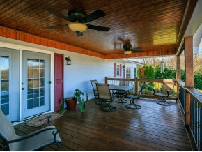 238 Ridgecrest Road Jonesborough, TN 37659 - Photo 4 of 24 Sit relax enjoy the Mt Views