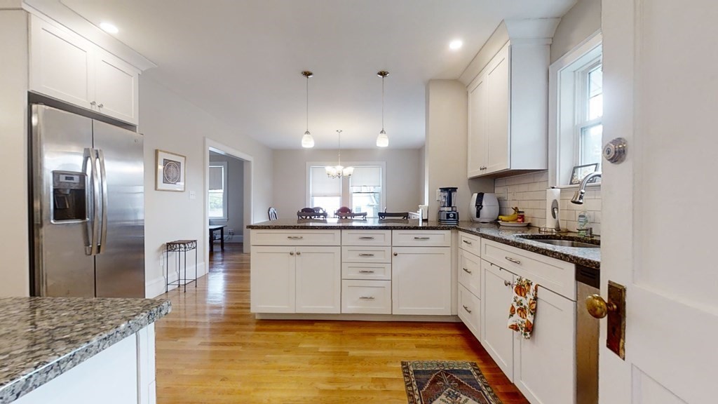 10 Middlesex Road Watertown, MA 02472 - Photo 22 of 34