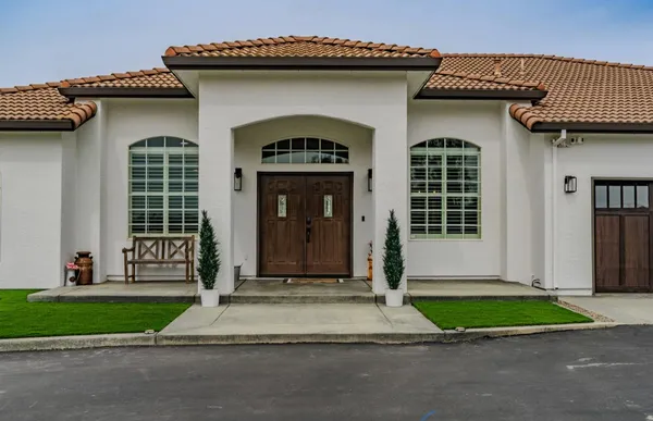 $1,550,000 | 5600 Ferseyna Way, Valley Springs, CA 95252