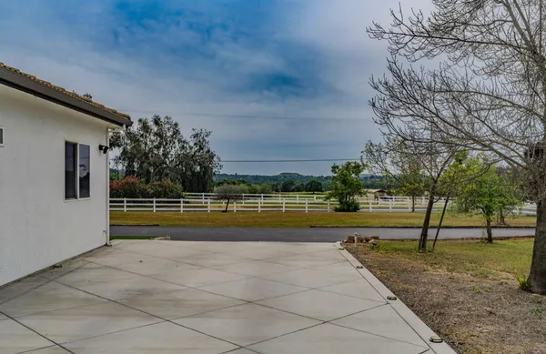 $1,550,000 | 5600 Ferseyna Way, Valley Springs, CA 95252