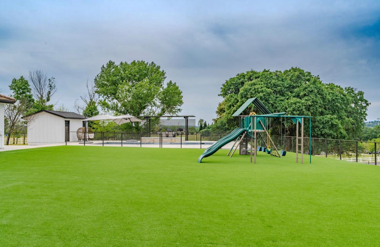 5600 Ferseyna Way Valley Springs, CA 95252 - Photo 36 of 94 a view of a backyard with a garden and entertaining space
