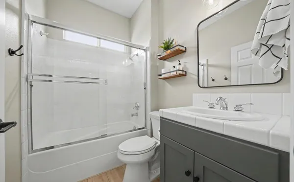 $1,550,000 | 5600 Ferseyna Way, Valley Springs, CA 95252