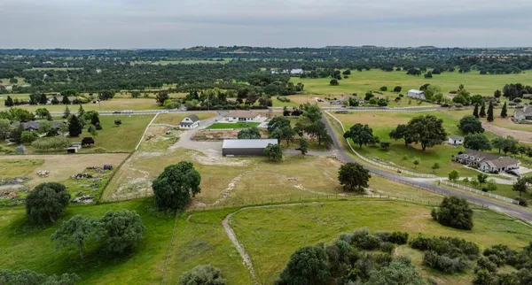 $1,550,000 | 5600 Ferseyna Way, Valley Springs, CA 95252