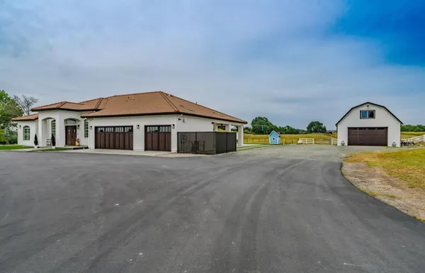 $1,550,000 | 5600 Ferseyna Way, Valley Springs, CA 95252