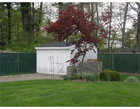 16 Northgate Road Franklin, MA 02038 - Photo 13 of 19 Gallery Image 13