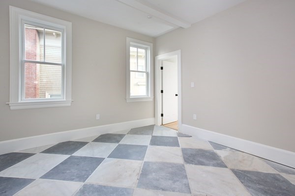 15 Lanark Road, Unit 2 Brookline, MA 02445 - Photo 8 of 12