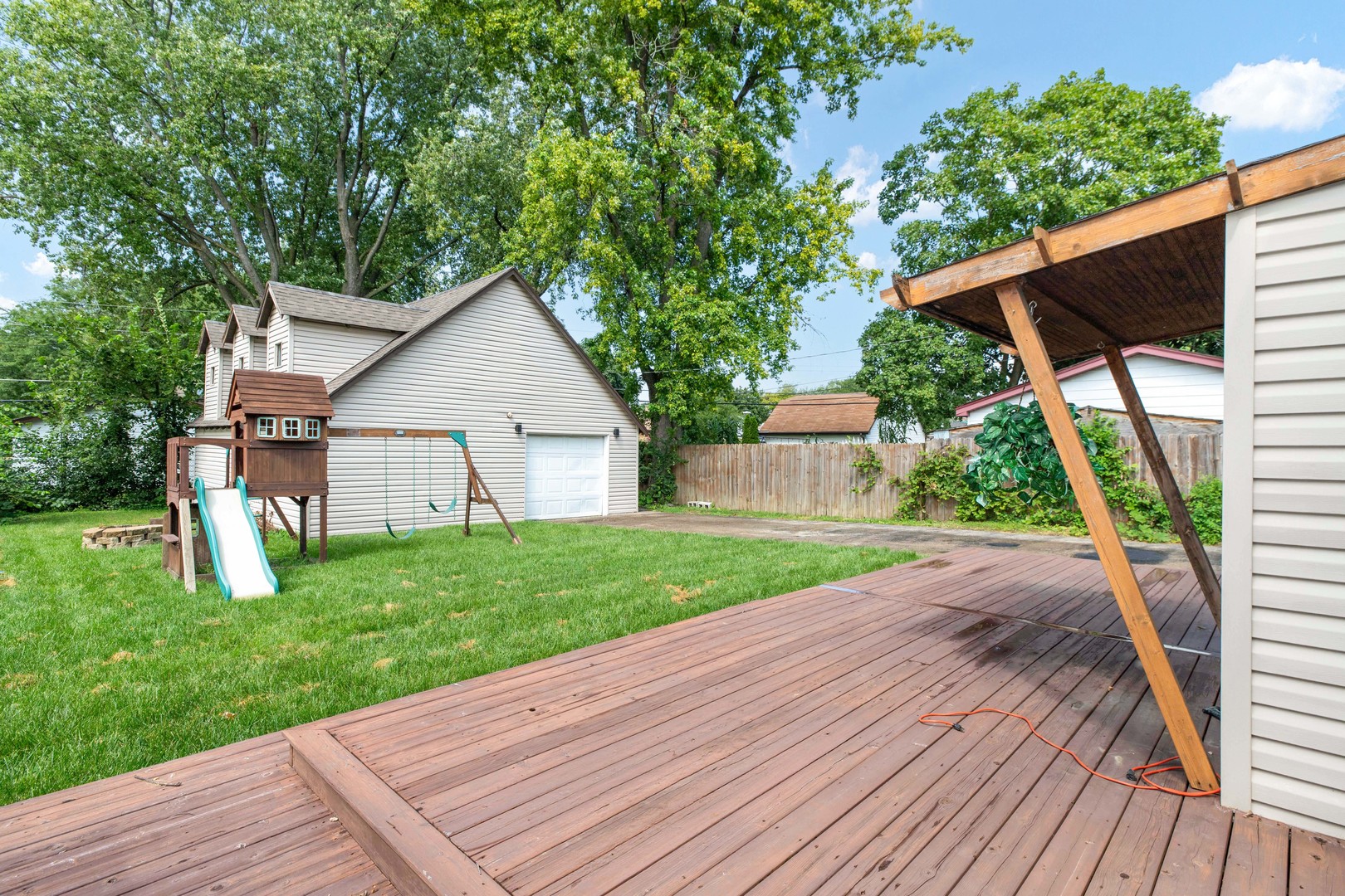136 May Street Addison, IL 60101 - Photo 28 of 32 Gallery Image 28