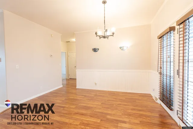 $420,000 | 37 Clearview Road, Douglas, WY 82633