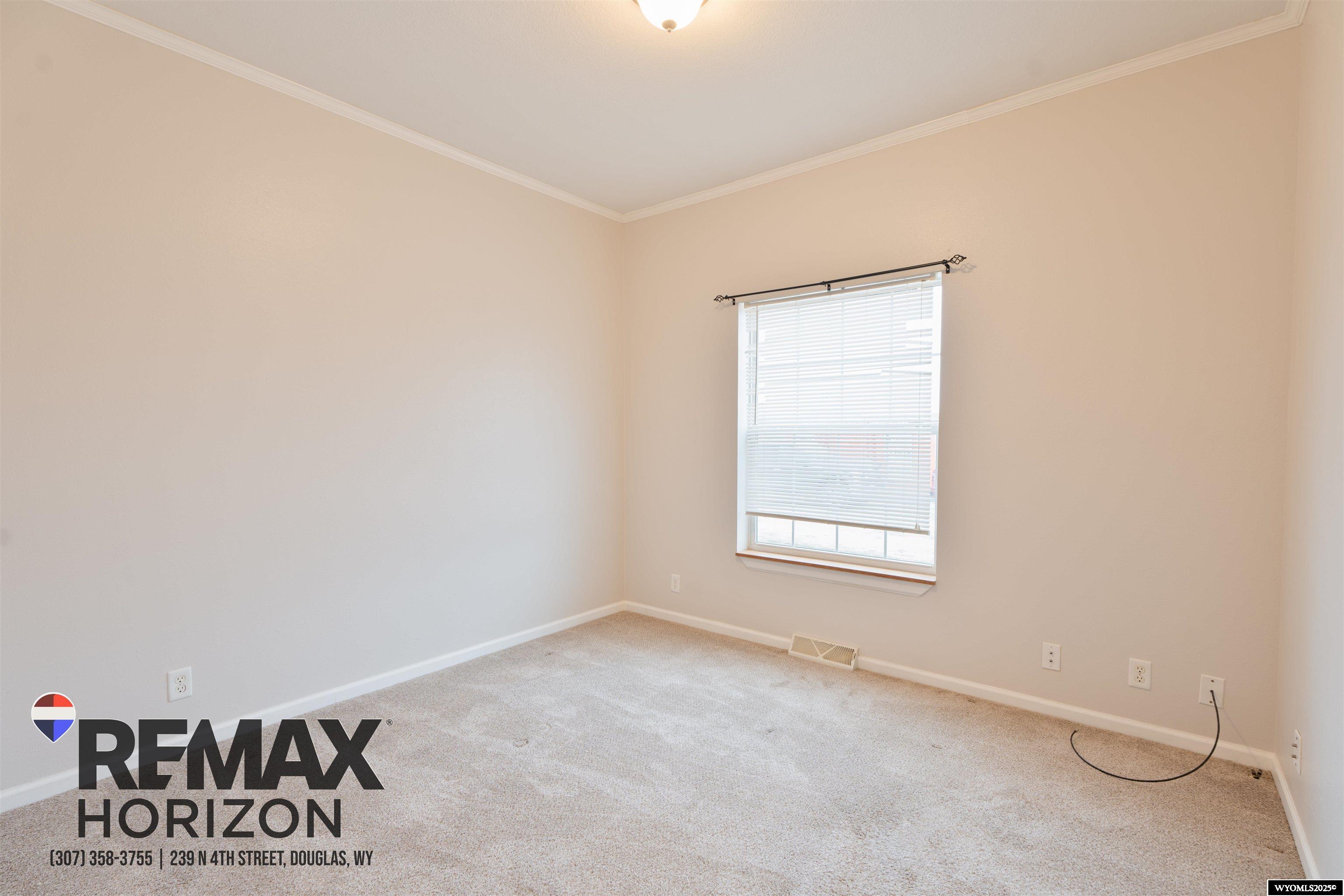 37 Clearview Road Douglas, WY 82633 - Photo 15 of 38