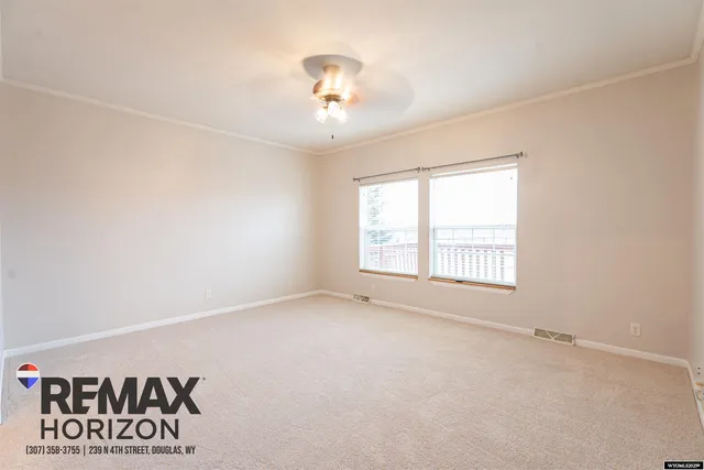 $420,000 | 37 Clearview Road, Douglas, WY 82633