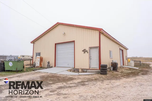 $420,000 | 37 Clearview Road, Douglas, WY 82633
