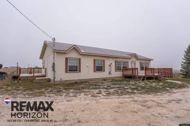 $420,000 | 37 Clearview Road, Douglas, WY 82633