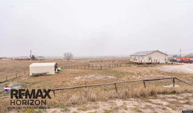 $420,000 | 37 Clearview Road, Douglas, WY 82633