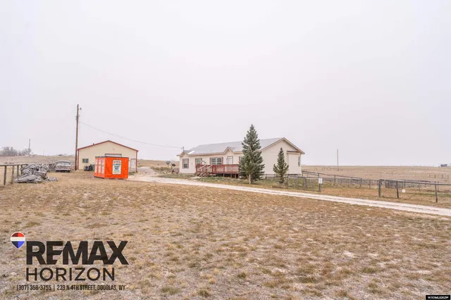 $420,000 | 37 Clearview Road, Douglas, WY 82633