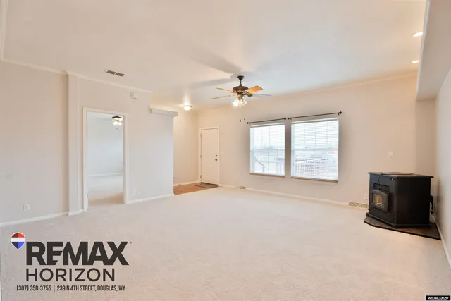 $420,000 | 37 Clearview Road, Douglas, WY 82633