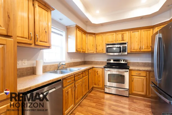 $420,000 | 37 Clearview Road, Douglas, WY 82633