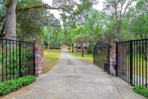 $869,000 | 3958 Arabian Way, Shingle Springs, CA 95682