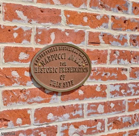 $2,975 | 46 York Street, Unit 2, Lambertville, NJ 08530