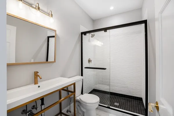 $5,995 | 290 Beacon Street, Unit R, Boston, MA 02116