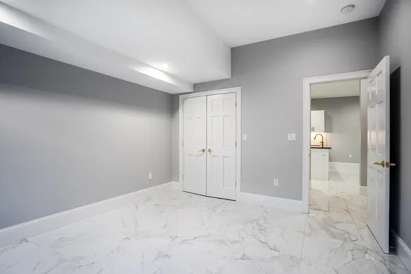 $5,995 | 290 Beacon Street, Unit R, Boston, MA 02116