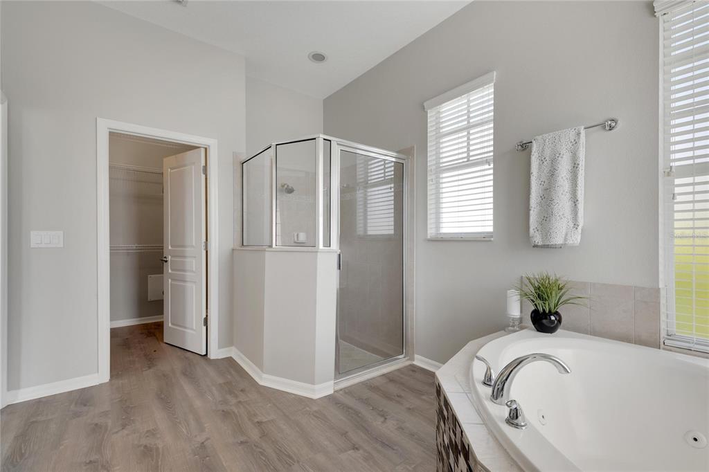 528 Islebay Drive Apollo Beach, FL 33572 - Photo 53 of 98