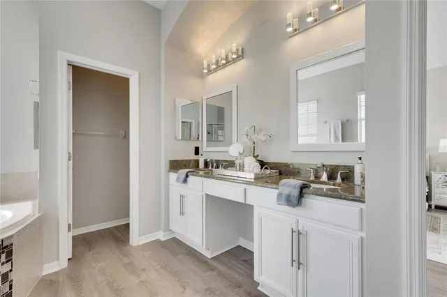 $929,000 | 528 Islebay Drive, Apollo Beach, FL 33572