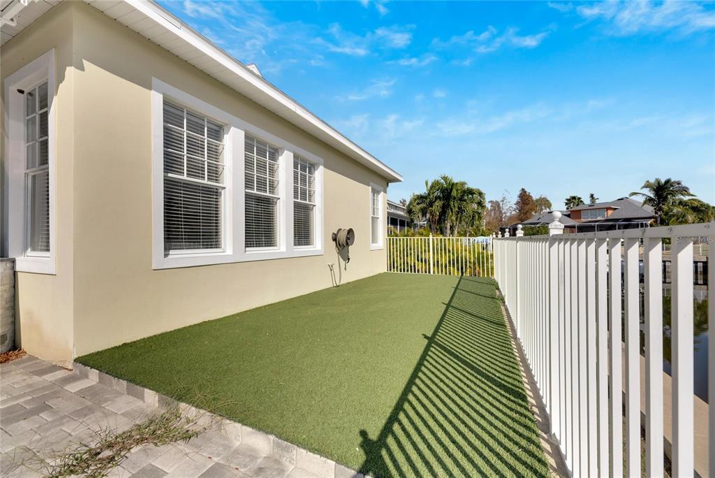 528 Islebay Drive Apollo Beach, FL 33572 - Photo 71 of 98