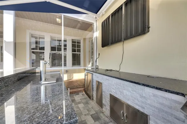 $929,000 | 528 Islebay Drive, Apollo Beach, FL 33572