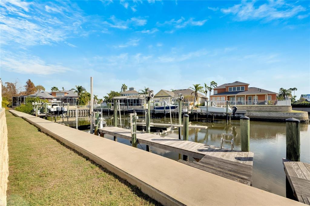 528 Islebay Drive Apollo Beach, FL 33572 - Photo 78 of 98