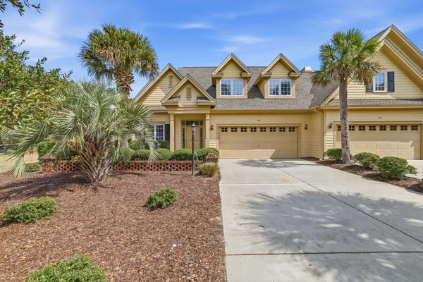 $839,900 | 42 Courtyard Circle, Unit 26, Pawleys Island, SC 29585
