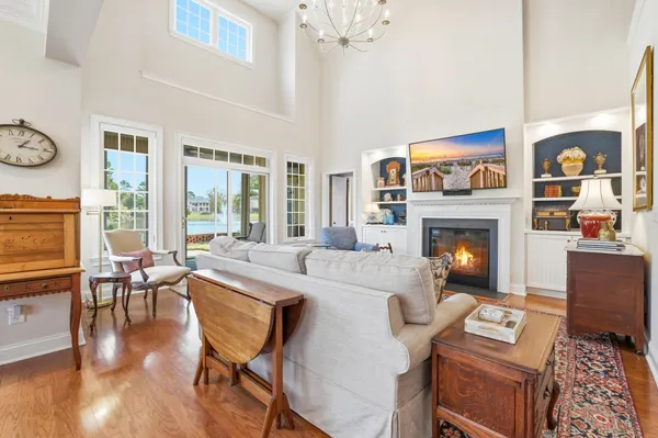 $839,900 | 42 Courtyard Circle, Unit 26, Pawleys Island, SC 29585