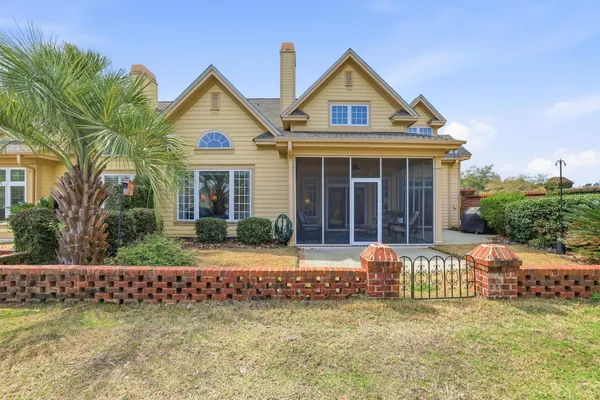 $839,900 | 42 Courtyard Circle, Unit 26, Pawleys Island, SC 29585