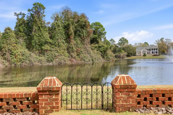 $839,900 | 42 Courtyard Circle, Unit 26, Pawleys Island, SC 29585