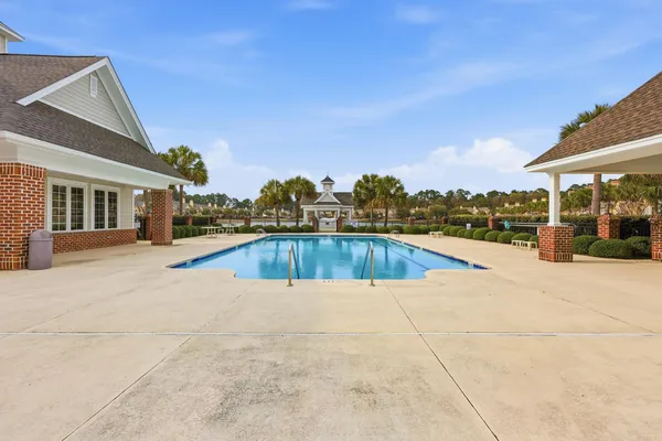 $839,900 | 42 Courtyard Circle, Unit 26, Pawleys Island, SC 29585