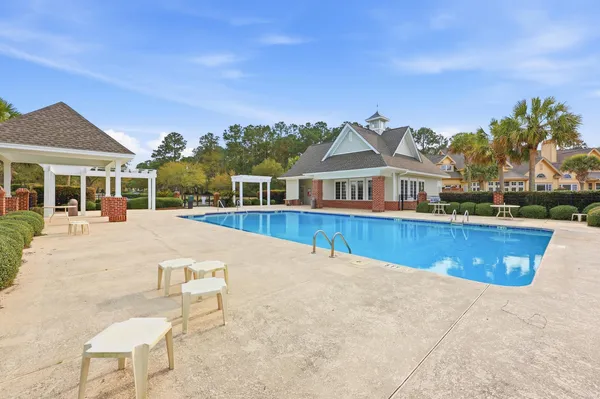 $839,900 | 42 Courtyard Circle, Unit 26, Pawleys Island, SC 29585