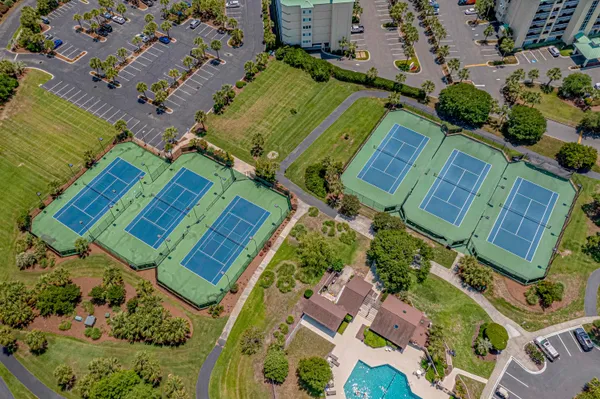 $839,900 | 42 Courtyard Circle, Unit 26, Pawleys Island, SC 29585