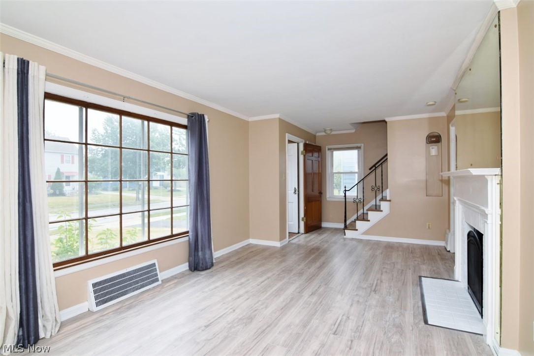 1408 Winston Road South Euclid, OH 44121 - Photo 8 of 40 Gallery Image 8