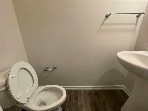 $2,400 | 1809 Parkades Path, Marietta, GA 30008