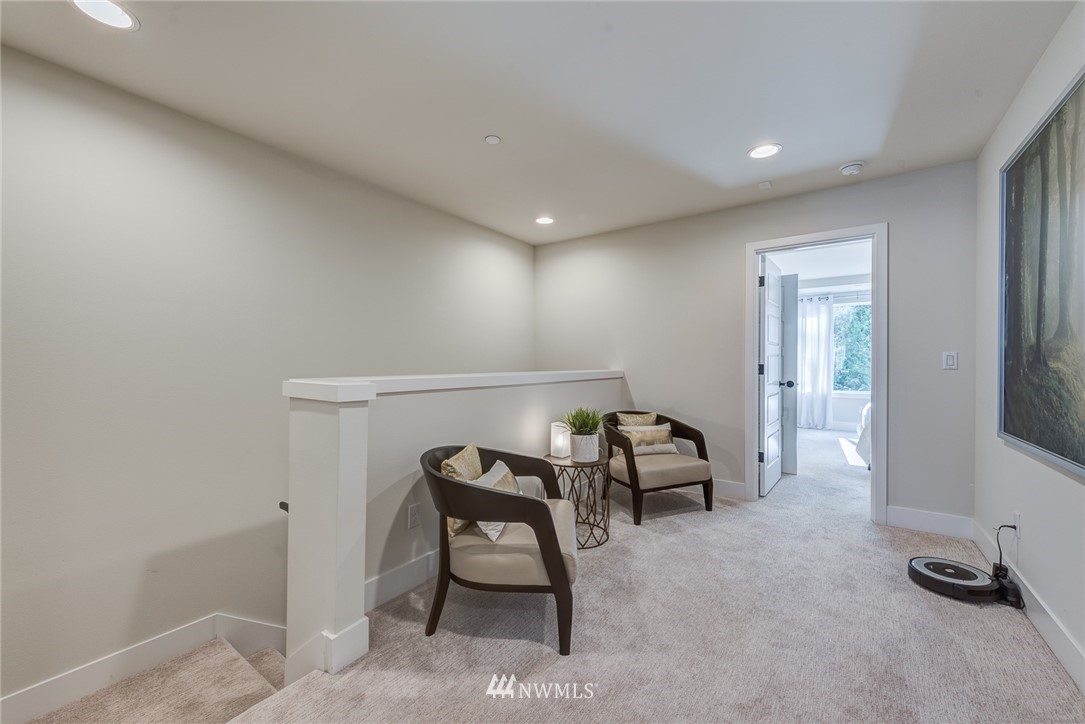 23704 5th Avenue Southeast, Unit B Bothell, WA 98021 - Photo 16 of 33