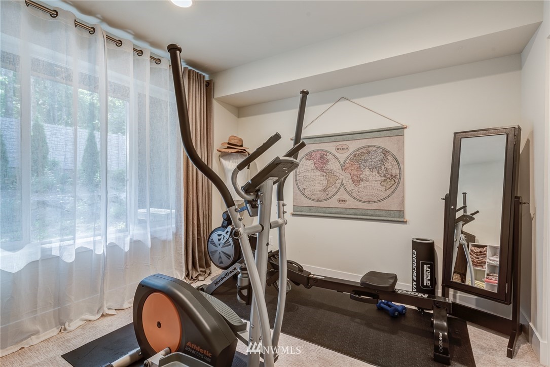 23704 5th Avenue Southeast, Unit B Bothell, WA 98021 - Photo 25 of 33