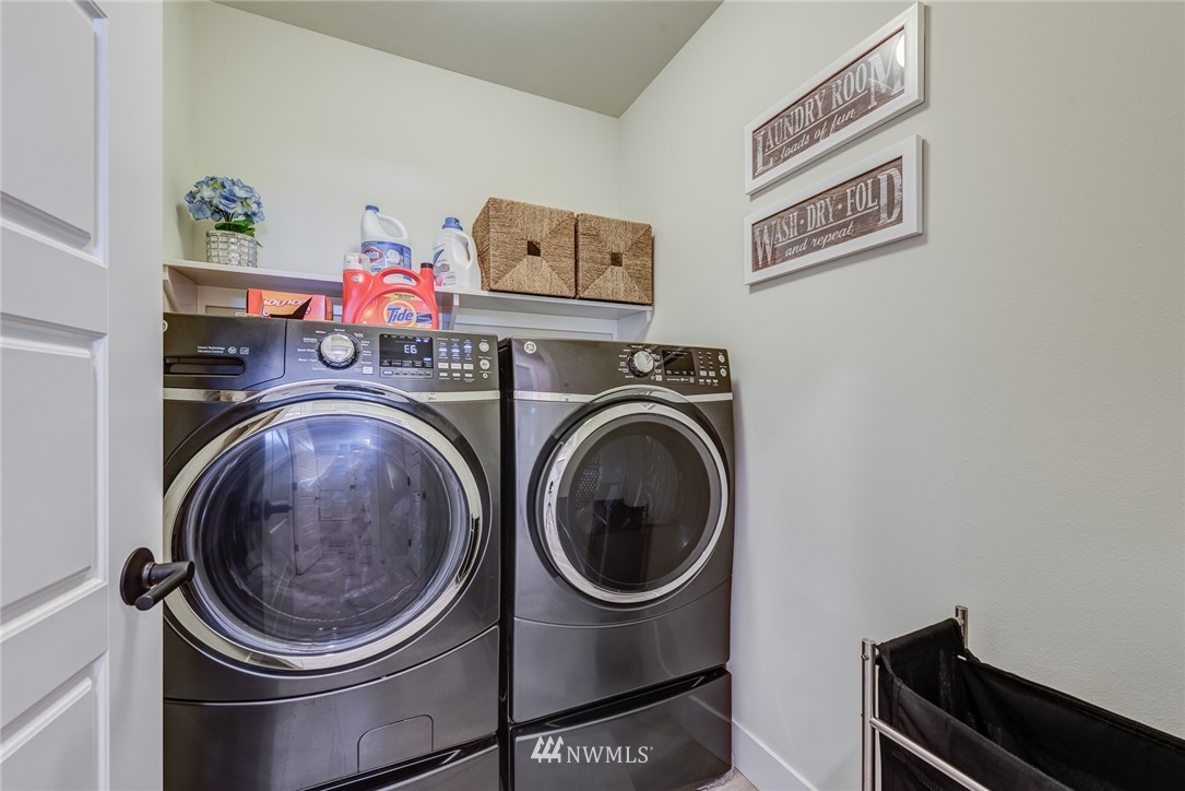 23704 5th Avenue Southeast, Unit B Bothell, WA 98021 - Photo 26 of 33