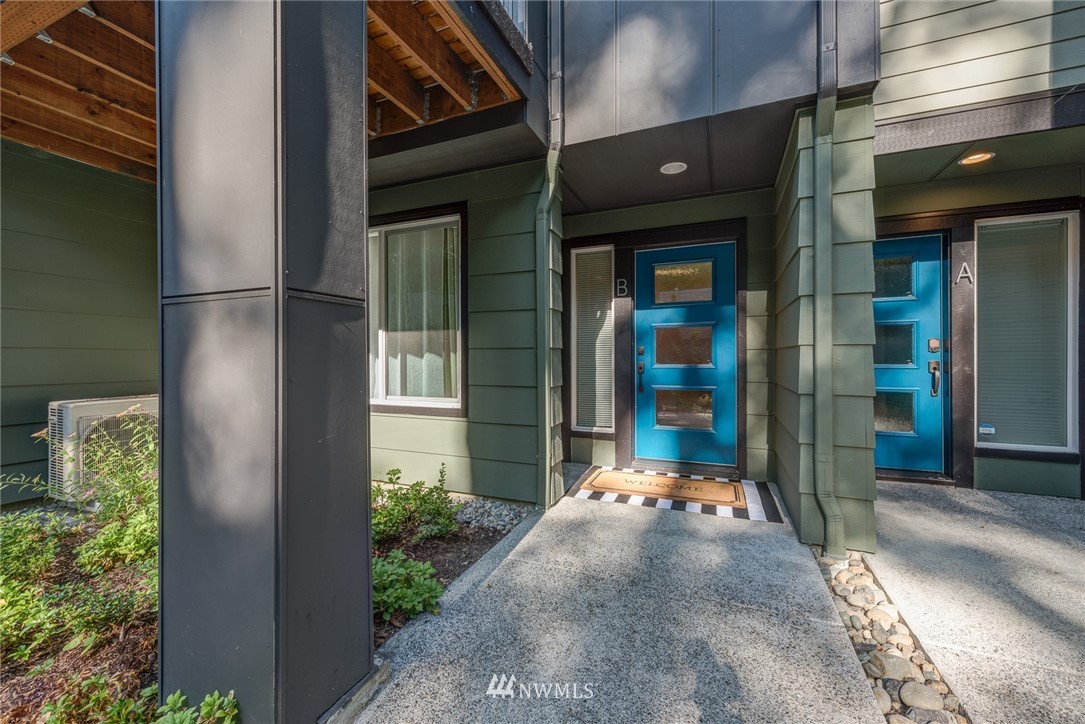 23704 5th Avenue Southeast, Unit B Bothell, WA 98021 - Photo 29 of 33