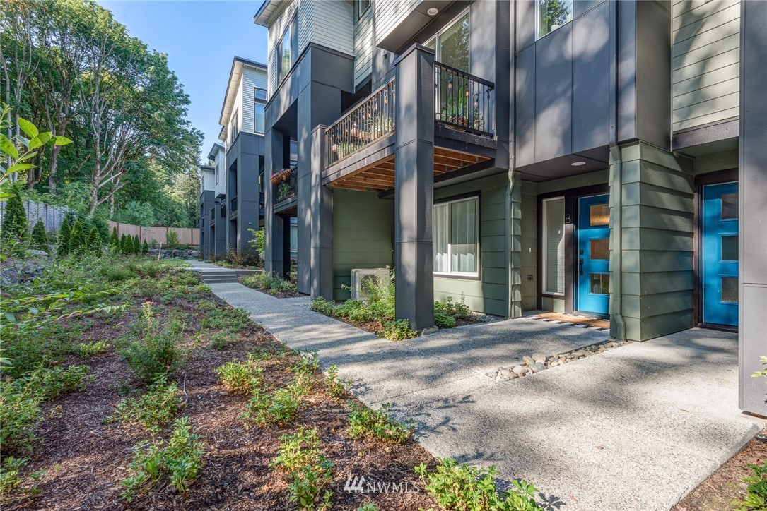 23704 5th Avenue Southeast, Unit B Bothell, WA 98021 - Photo 30 of 33