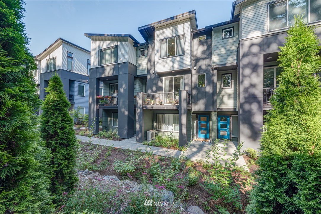 23704 5th Avenue Southeast, Unit B Bothell, WA 98021 - Photo 31 of 33