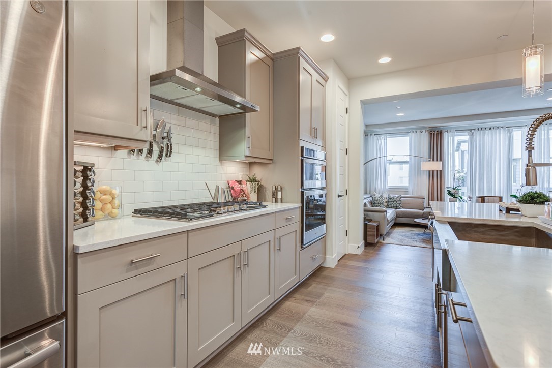 23704 5th Avenue Southeast, Unit B Bothell, WA 98021 - Photo 7 of 33