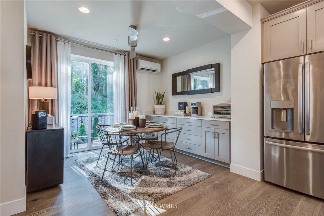 23704 5th Avenue Southeast, Unit B Bothell, WA 98021 - Photo 9 of 33