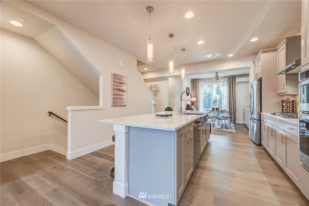 23704 5th Avenue Southeast, Unit B Bothell, WA 98021 - Photo 10 of 33