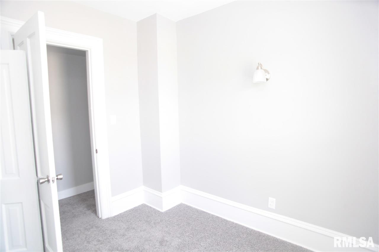 1155 12th Avenue Moline, IL 61265 - Photo 19 of 24