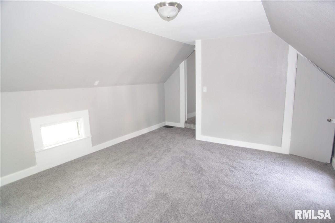1155 12th Avenue Moline, IL 61265 - Photo 22 of 24