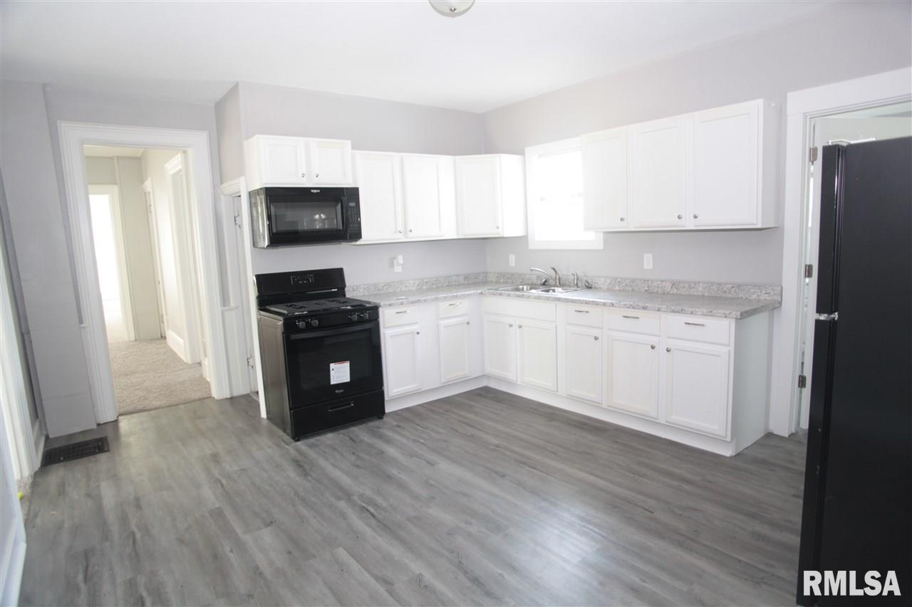 1155 12th Avenue Moline, IL 61265 - Photo 23 of 24